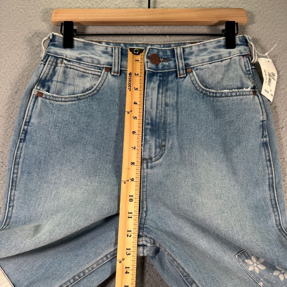 Wrangler X Billabong Extra Flare Jeans Womens 27 Blue Lightwash Patchwork Collab - Picture 9 of 16